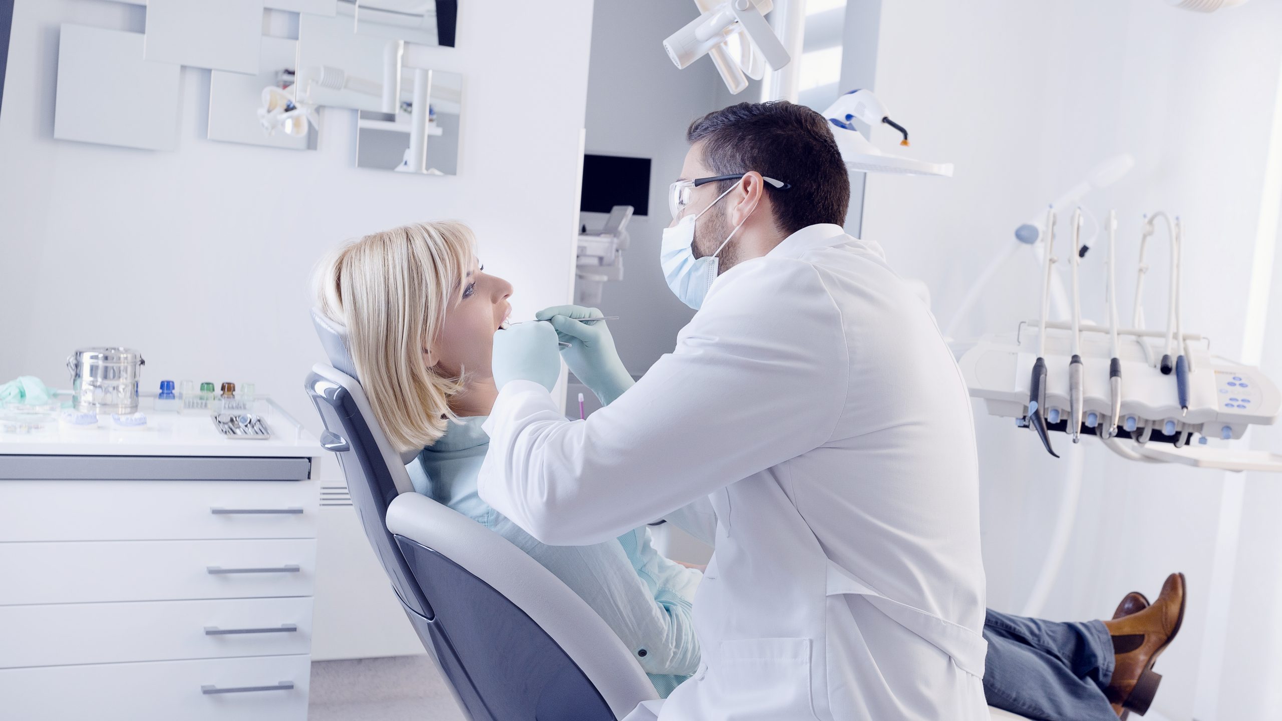 Dentist in Phoenix, MD